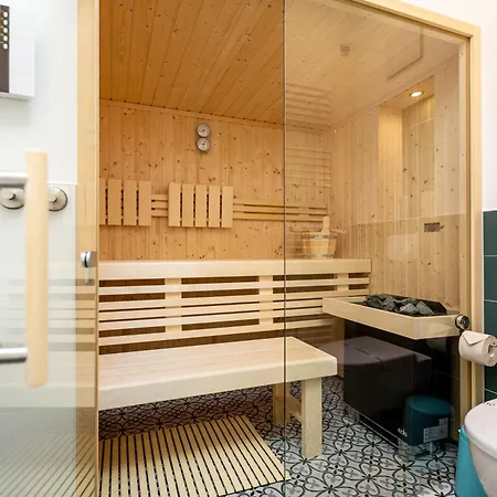 Quartier 7, App. 16 Apartment *